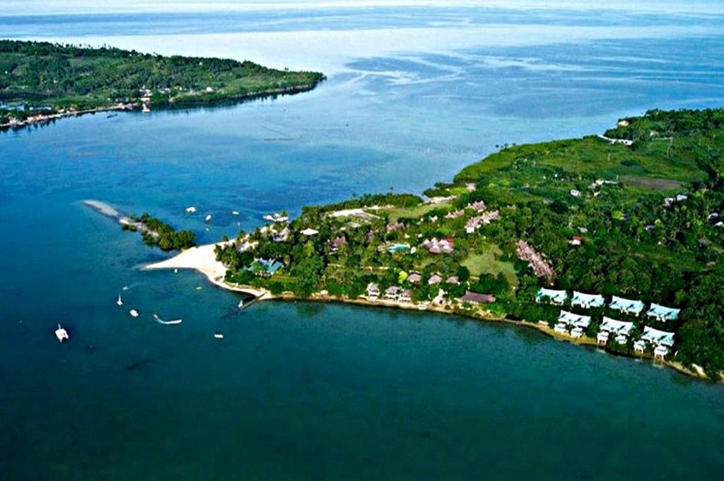 Badian Island Wellness Resort Exterior photo